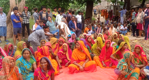 राहत वितरणका क्रममा भएको धाँधली र गरिएको हातपात बारे  स्थानीयद्वारा छानबिनको माग